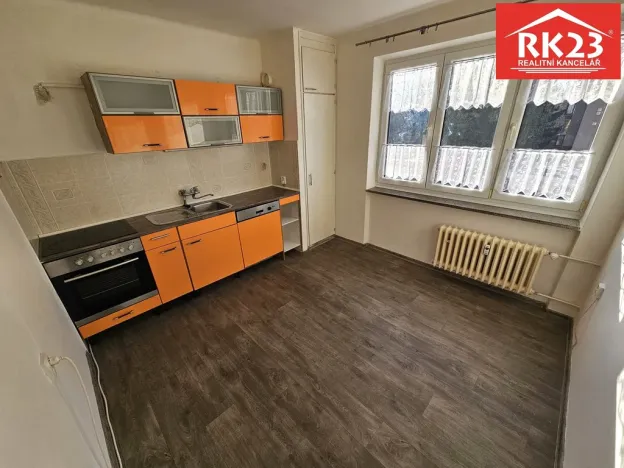 Prodej bytu 1+1, Plzeň - Lobzy, Nad Úslavou, 39 m2