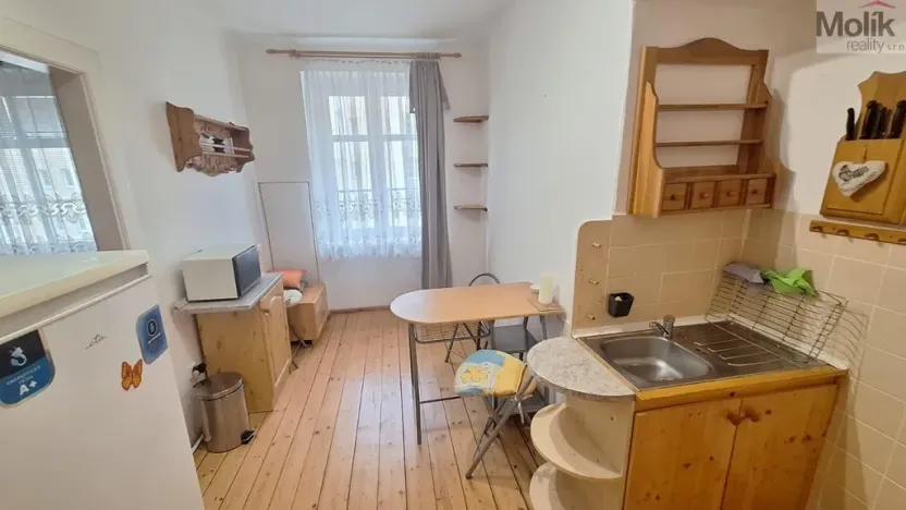 Pronájem bytu 1+1, Teplice - Trnovany, 14. října, 42 m2