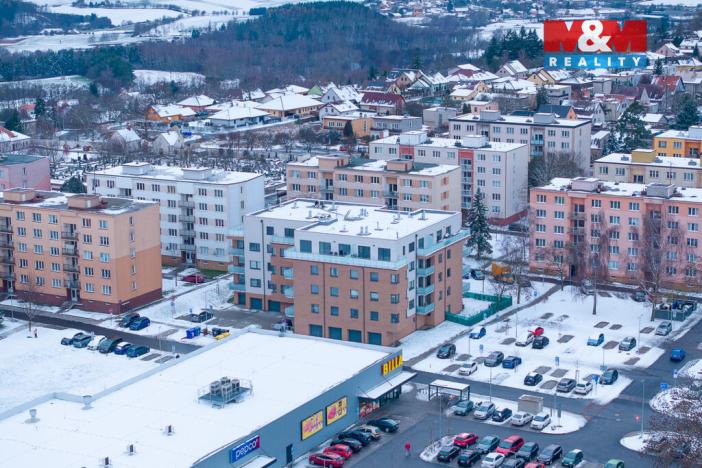 Prodej bytu 2+kk, Nové Strašecí, Viktora Olivy, 52 m2