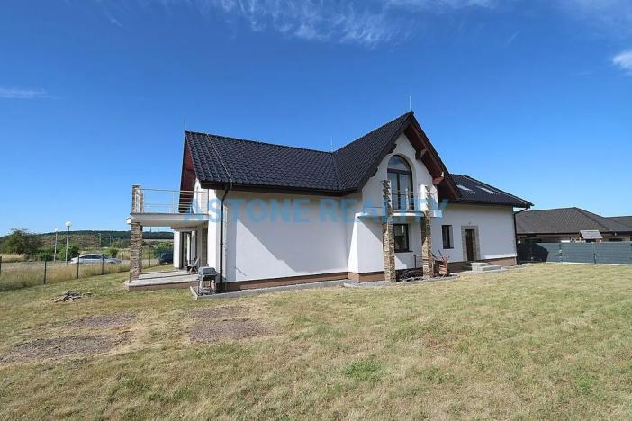 Prodej rodinného domu, Trnová, 318 m2