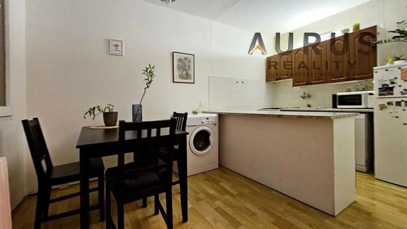 Prodej bytu 3+1, Praha - Krč, Sládkovičova, 65 m2