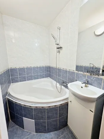 Pronájem bytu 1+kk, Brno - Starý Lískovec, U hřiště, 30 m2