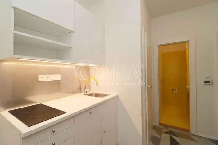 Pronájem bytu 2+1, Praha, Veleslavínská, 45 m2