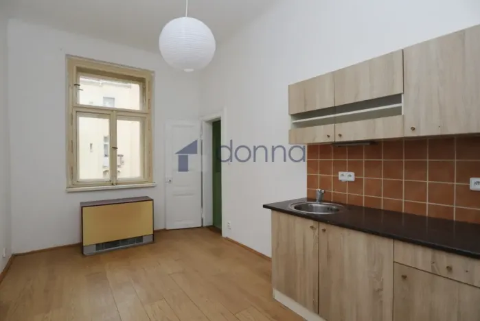 Pronájem bytu 2+kk, Praha, Víta Nejedlého, 46 m2
