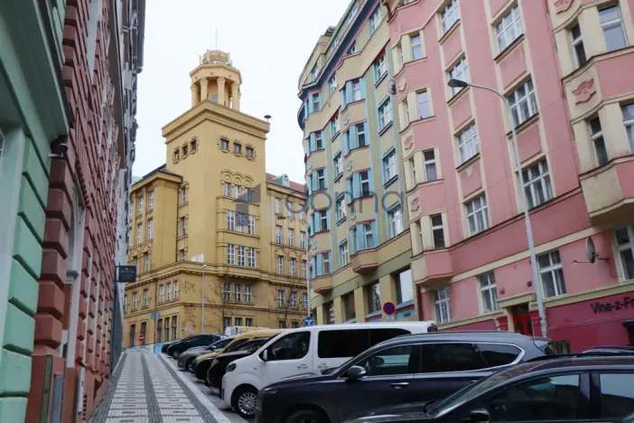Pronájem bytu 2+kk, Praha, Víta Nejedlého, 46 m2