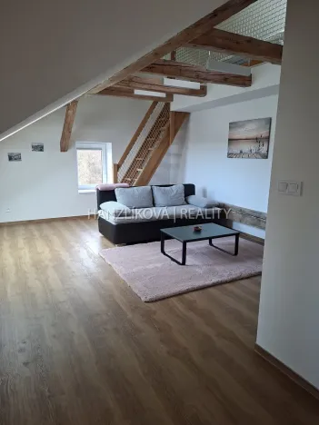 Pronájem bytu 2+kk, Polná na Šumavě, 66 m2