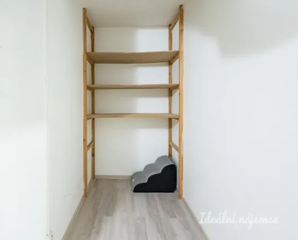 Pronájem bytu 3+1, Praha - Háje, Tatarkova, 77 m2