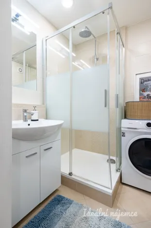 Pronájem bytu 3+1, Praha - Háje, Tatarkova, 77 m2