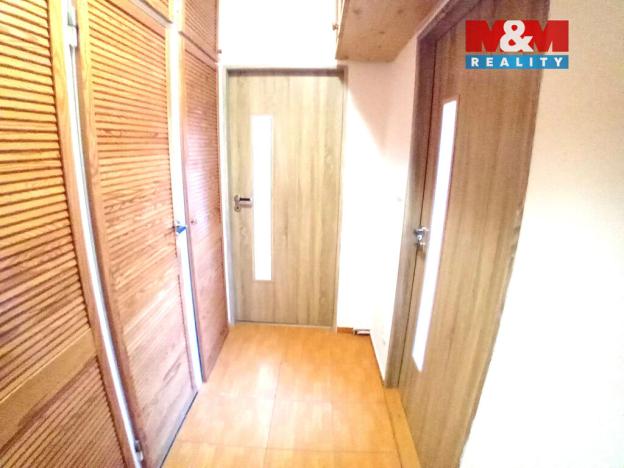 Pronájem bytu 1+1, Dvůr Králové nad Labem, Slovany, 40 m2