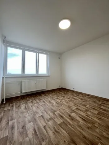 Pronájem bytu 1+1, Ostrava - Svinov, Evžena Rošického, 42 m2