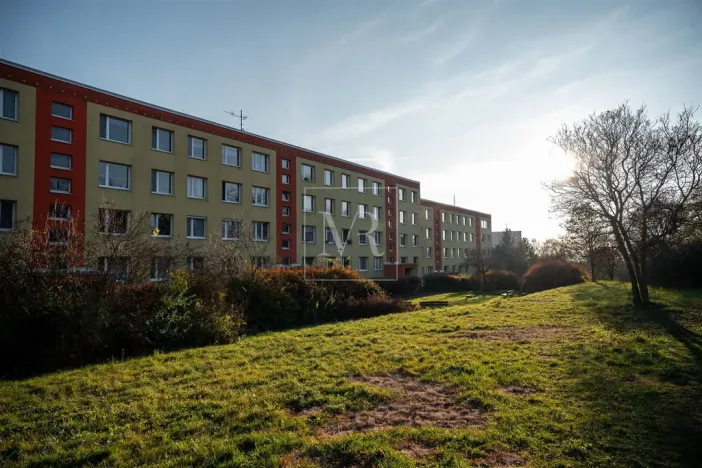 Prodej bytu 3+1, Praha - Kobylisy, Luhovská, 74 m2