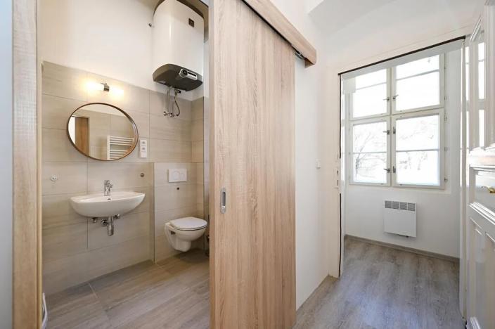 Pronájem bytu 1+1, Praha - Vršovice, Moskevská, 37 m2