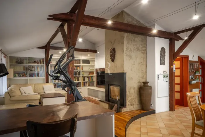 Prodej rodinného domu, Sulice - Želivec, Hlavní, 370 m2