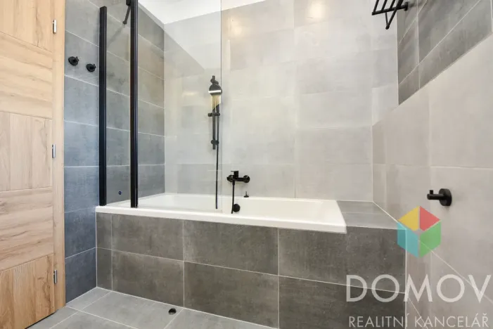 Pronájem bytu 3+kk, Beroun - Beroun-Město, Na Vinici, 110 m2