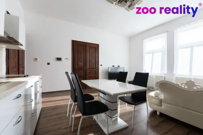 Prodej rodinného domu, Ústí nad Labem, Brožíkova, 355 m2