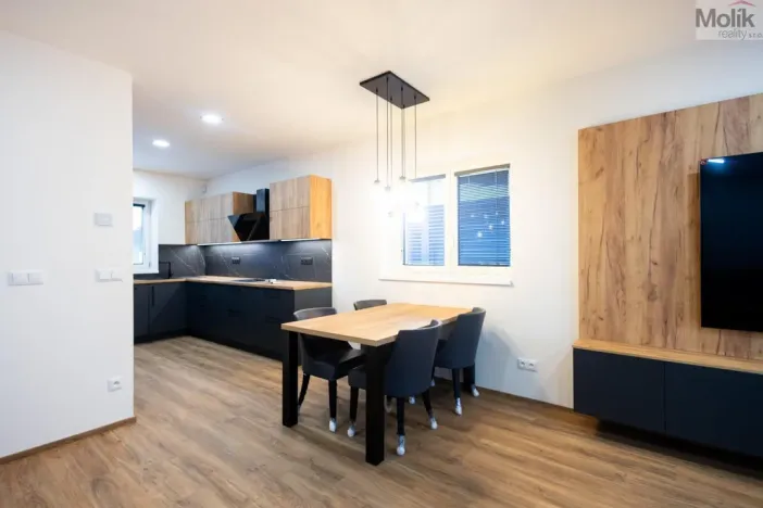 Prodej rodinného domu, Strupčice, 170 m2