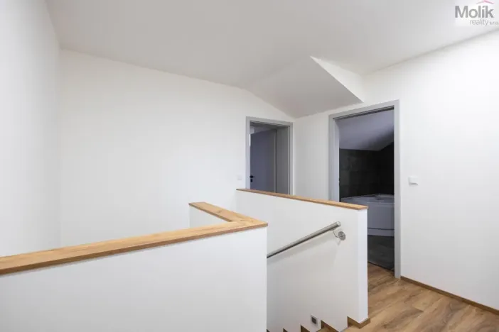 Prodej rodinného domu, Strupčice, 170 m2