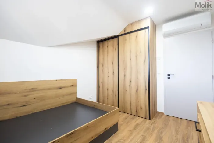 Prodej rodinného domu, Strupčice, 170 m2