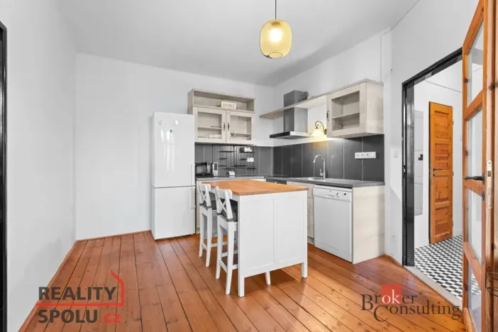 Pronájem bytu 2+1, Hradec Králové, Pospíšilova, 44 m2