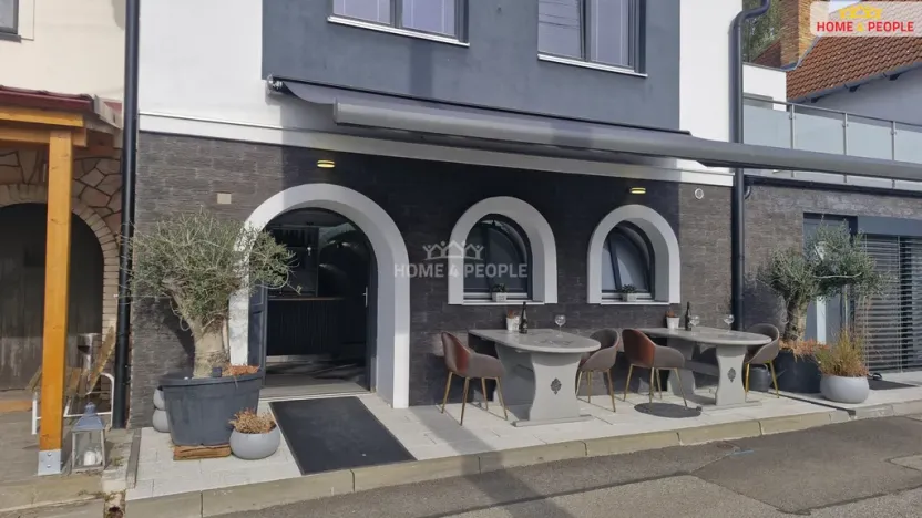 Pronájem restaurace, Pasohlávky, 75 m2