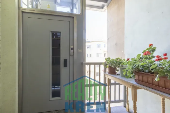 Prodej bytu 2+kk, Praha - Bubeneč, V. P. Čkalova, 51 m2