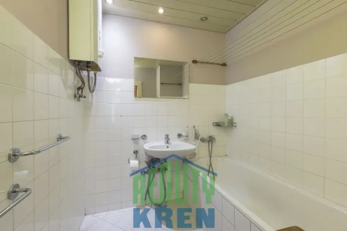 Prodej bytu 2+kk, Praha - Bubeneč, V. P. Čkalova, 51 m2