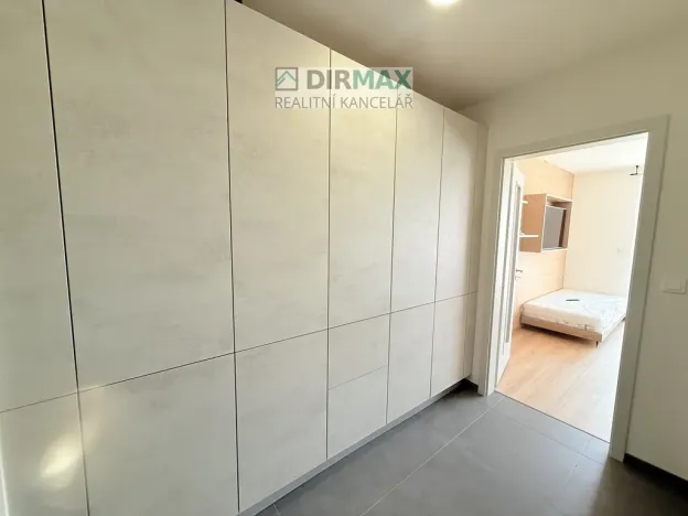 Pronájem bytu 1+kk, Plzeň, Slovanská, 32 m2