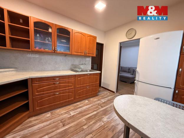 Pronájem bytu 2+1, Děčín - Děčín III-Staré Město, Kladenská, 62 m2