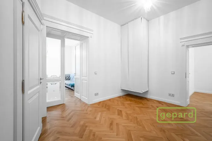 Pronájem kanceláře, Praha - Smíchov, Janáčkovo nábřeží, 120 m2