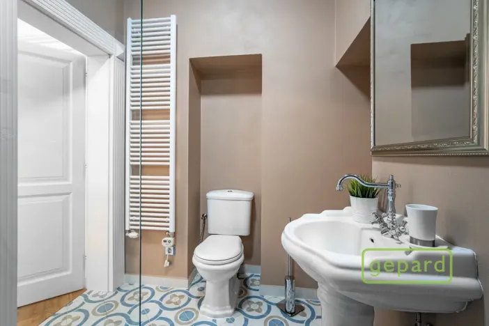 Pronájem kanceláře, Praha - Smíchov, Janáčkovo nábřeží, 120 m2