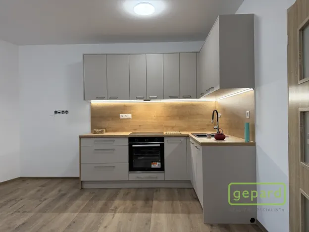 Pronájem bytu 2+kk, Bohuňovice, Loděnická, 57 m2