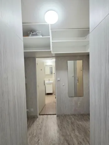 Prodej bytu 2+kk, Praha - Troja, Hnězdenská, 43 m2