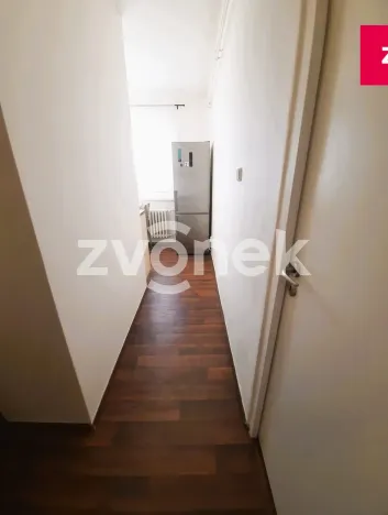 Pronájem bytu 1+1, Zlín - Malenovice, Husova, 32 m2