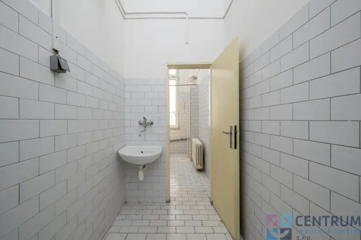 Pronájem skladu, Turnov, Přepeřská, 631 m2