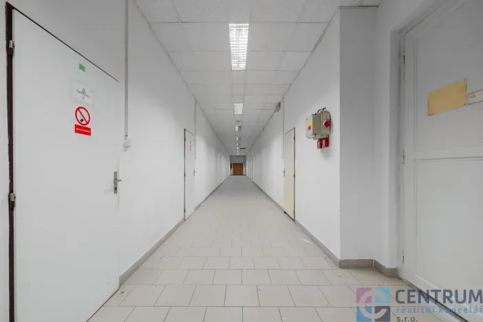 Pronájem skladu, Turnov, Přepeřská, 631 m2
