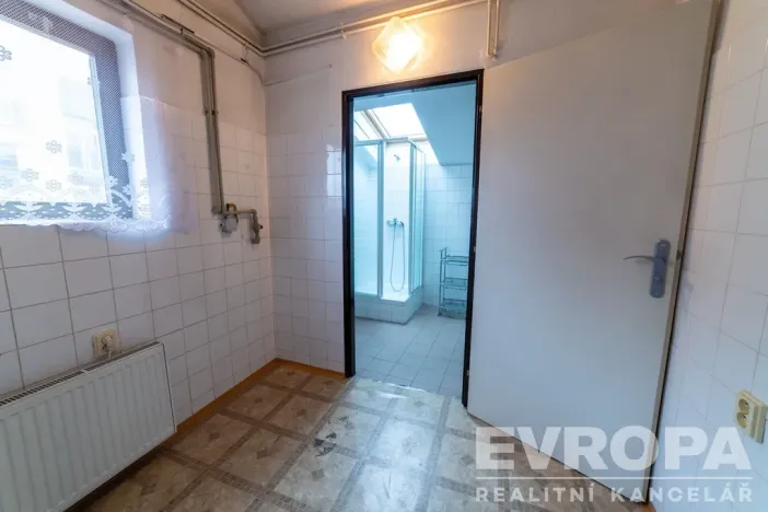 Pronájem skladu, Praha - Libuš, Libušská, 524 m2