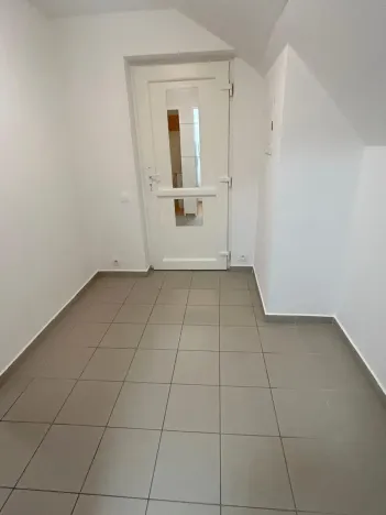 Pronájem bytu 3+1, Praha - Strašnice, Věšínova, 65 m2