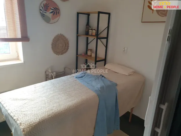 Pronájem kanceláře, Benešov, Antuškova, 48 m2