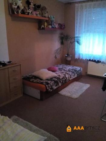 Prodej bytu 2+1, Mikulášovice, 66 m2