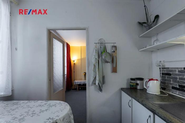 Prodej bytu 1+1, Praha - Střížkov, Černého, 34 m2