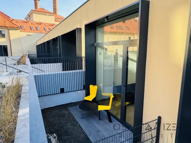 Pronájem bytu 2+kk, Praha - Nusle, Vrtbova, 49 m2