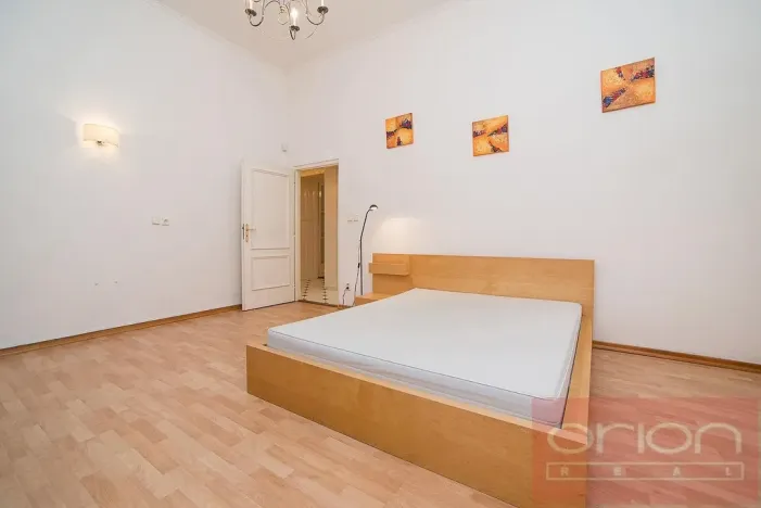 Pronájem bytu 2+kk, Praha - Vinohrady, Italská, 87 m2