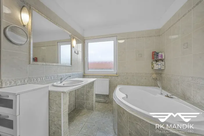 Prodej rodinného domu, Nová Ves, 212 m2