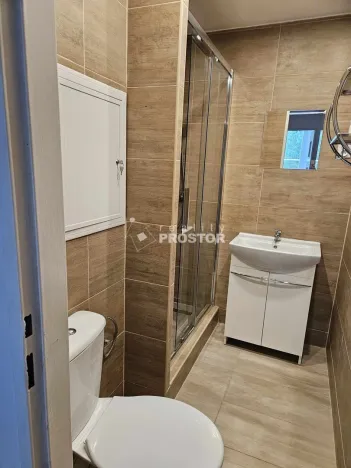 Pronájem bytu 3+1, Ústí nad Labem, Tolstého, 66 m2