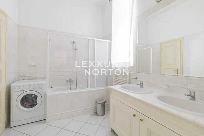 Pronájem bytu 3+kk, Praha - Nové Město, Truhlářská, 77 m2