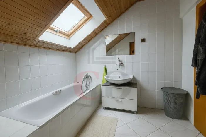 Prodej rodinného domu, Tymákov, 188 m2