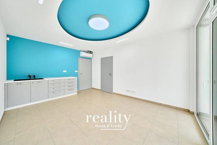 Pronájem ordinace, Znojmo, Jarošova, 36 m2