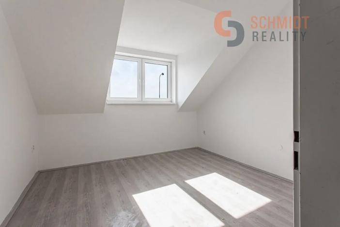 Prodej obchodního prostoru, Břeclav, Celnice-středisko služeb, 529 m2