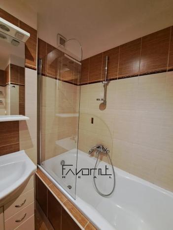 Prodej bytu 3+kk, Ostrava, Krasnoarmejců, 72 m2