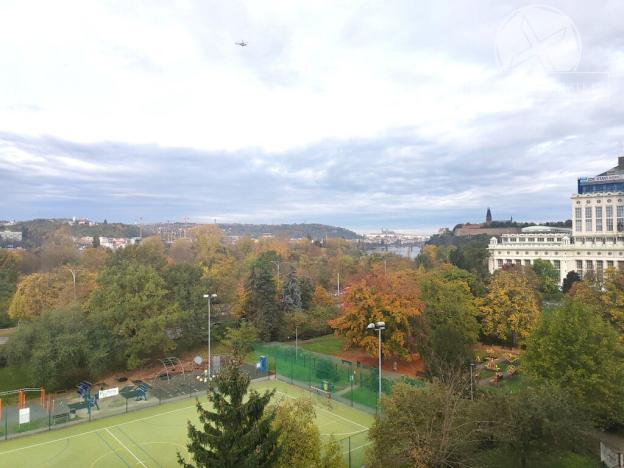 Pronájem bytu 1+kk, Praha - Podolí, Podolská, 36 m2